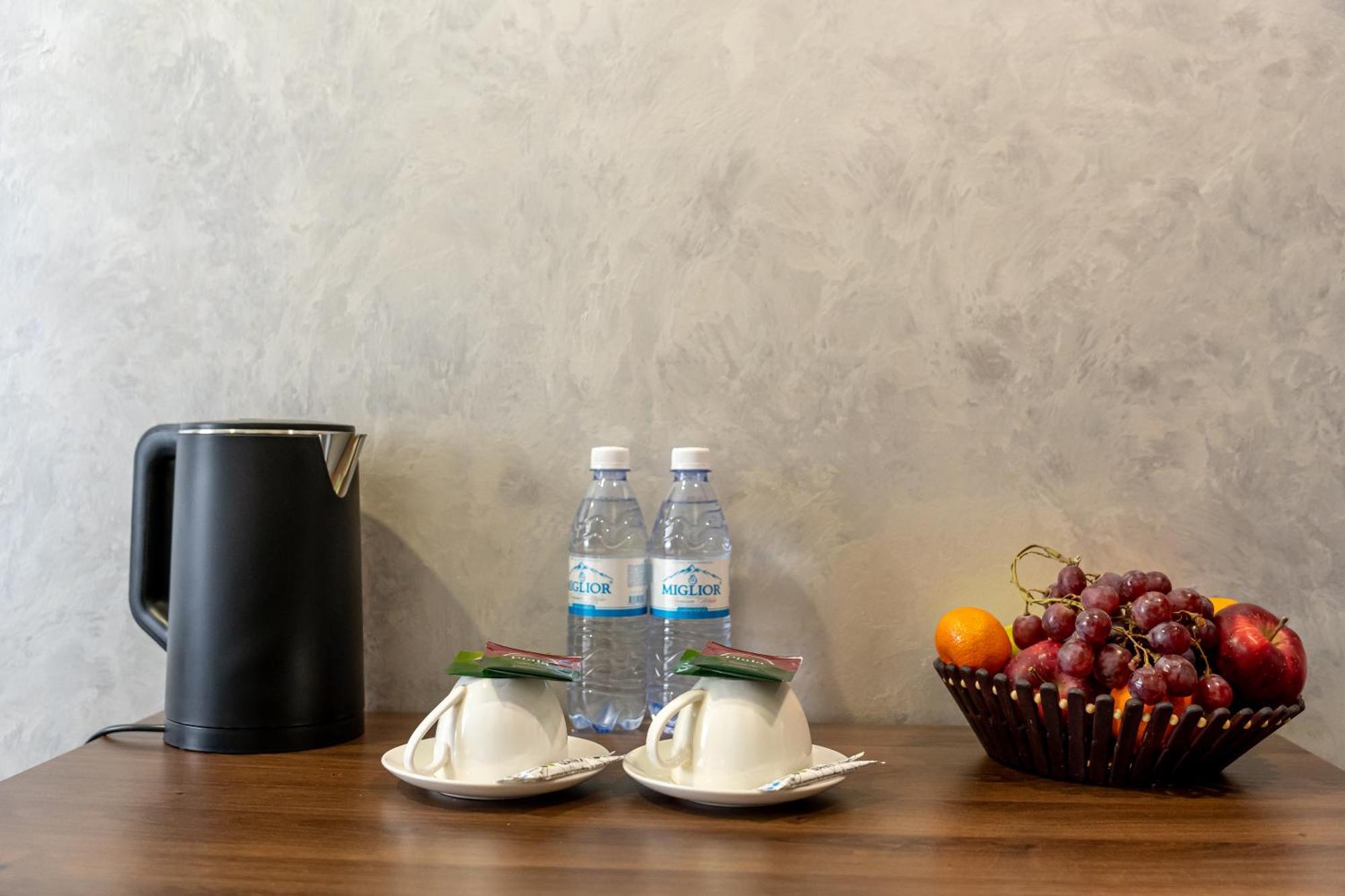 Mildom Express Hotel Almaty Ngoại thất bức ảnh